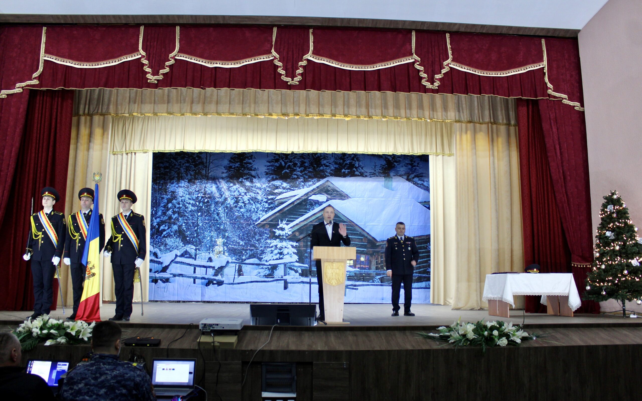 Mesaj de felicitare cu prilejul Zilei funcționarului public cu statut special din sistemul administrației penitenciare