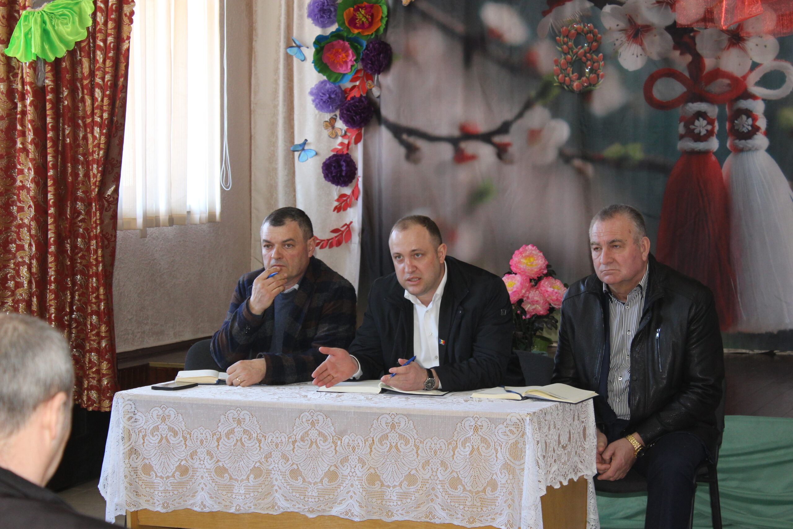 Președintele raionului Rezina, în vizită de lucru în satul Ghiduleni